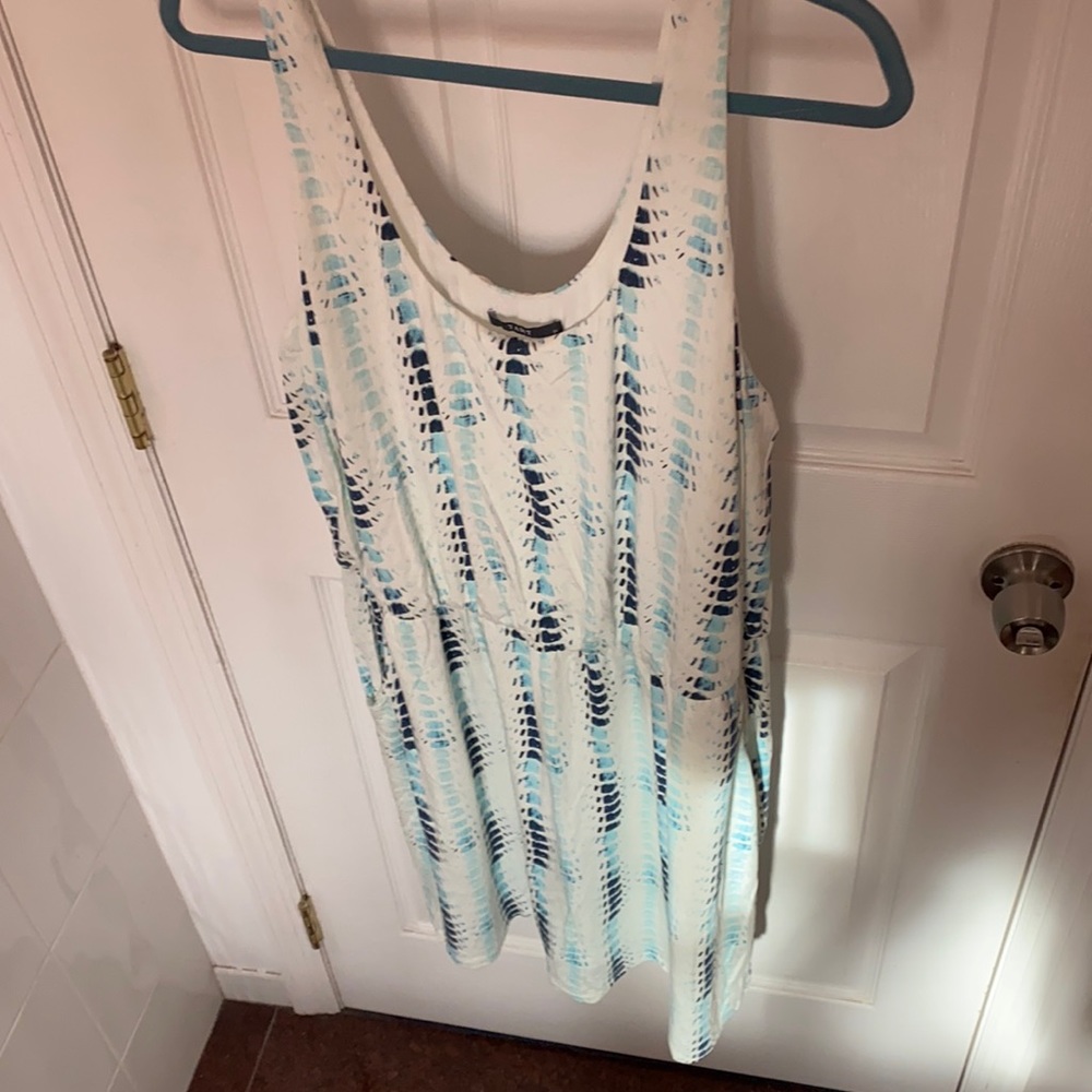 Blue and white midi dress with pockets in a 2X
